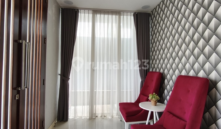 Luxury Fully Furnished House with View in Citragrand Semarang 2