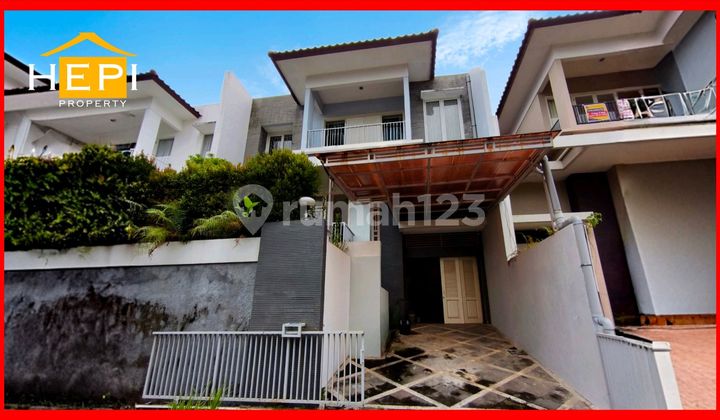 Luxury 2-Story House Ready to Occupy in Candi Golf Semarang 1
