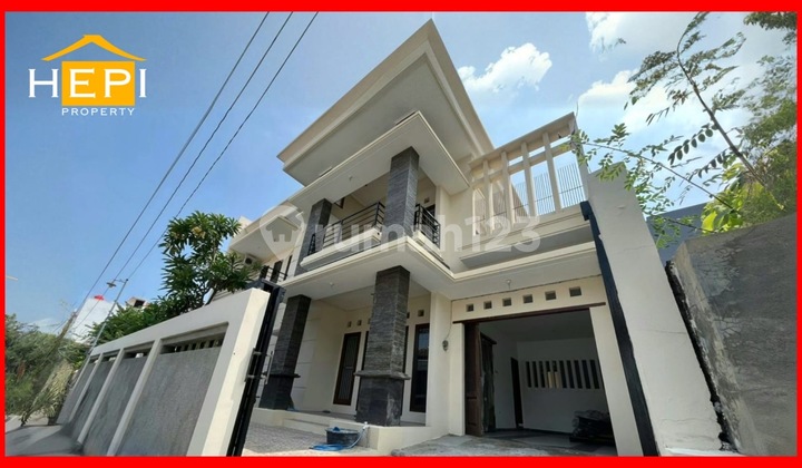 Luxury House in the Center of Semarang City, Very Strategic Location 2
