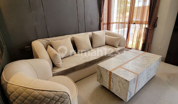 New Home In North BSB Semarang With Lake View Fully Furnished 2