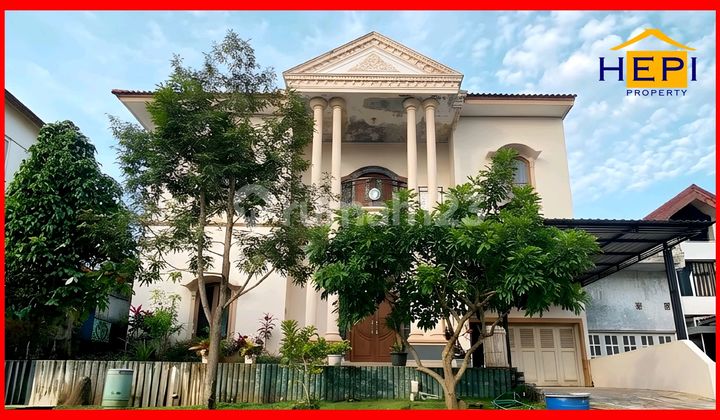 Luxurious 2-Story House in Graha Taman Bunga Semarang 1