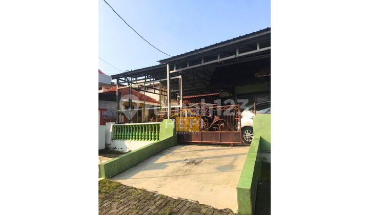 Rumah Tengah Kota di Pusponjolo Semarang Barat 1