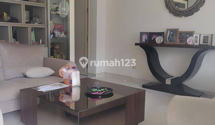 Rumah Mewah 2 Lantai Di Candi Golf Di  Jalan Utama Cluster 2