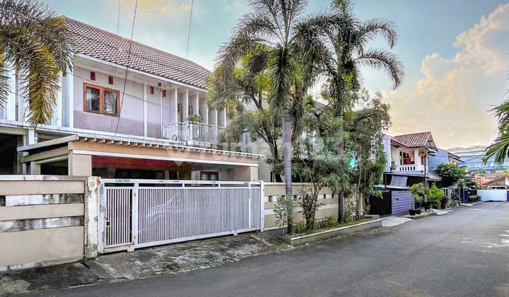 Rumah Di Cilandak Siap Huni Lokasi Strategis Bagus SHM Rumah Di Cilandak Siap Huni Lokasi Strategis Bagus SHM