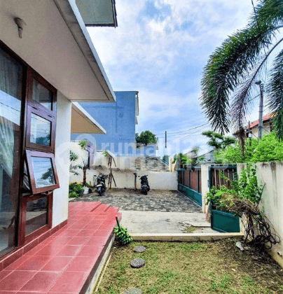 Rumah di Puyuh Sektor 5 Bintaro Jaya, Jakarta Selatan 2