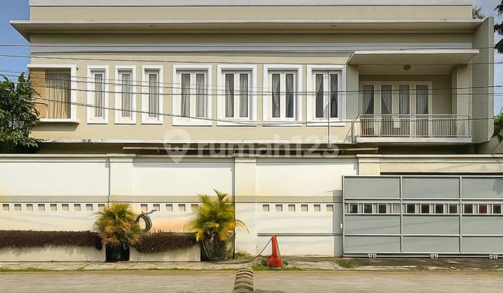Rumah Di Kemang Shm Bagus Bebas Banjir Jalan Besar