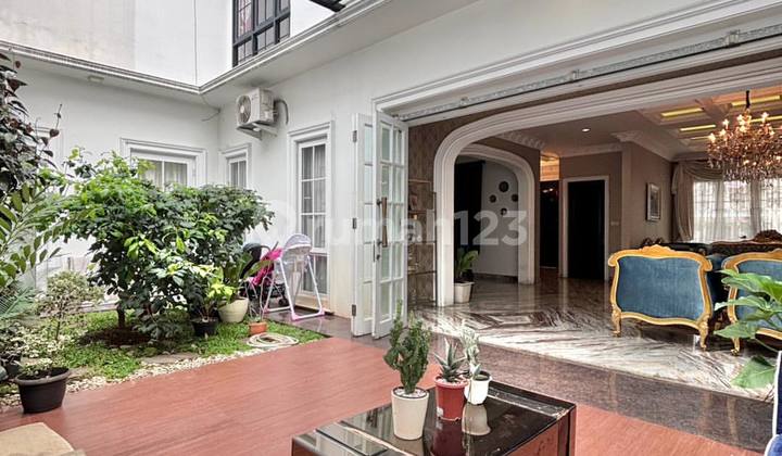 Rumah Di Kebayoran Lama Bagus Dekat Senayan 2