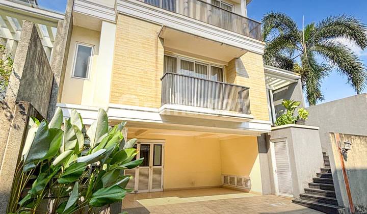 Rumah di Pejaten Bagus SHM