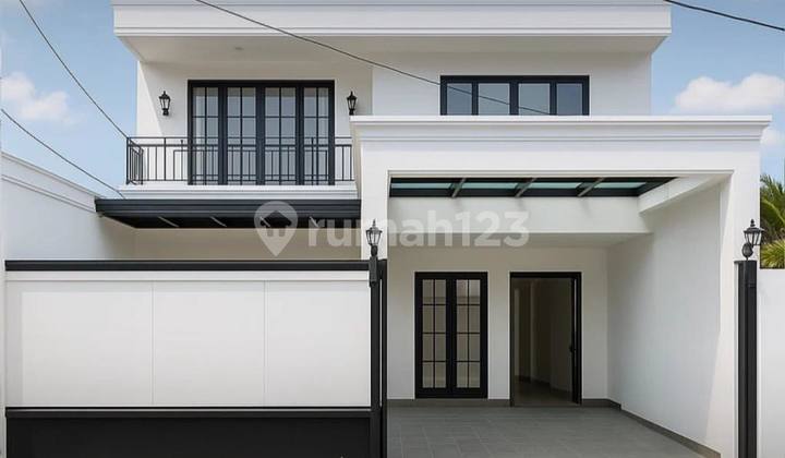 Good House In Pondok Indah SHM Ready to Occupy Good House In Pondok Indah SHM Ready to Occupy