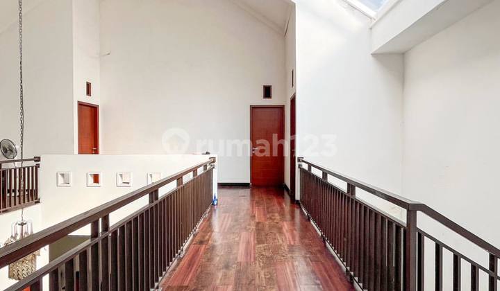 Rumah Di Cilandak Siap Huni Lokasi Strategis Bagus SHM 2