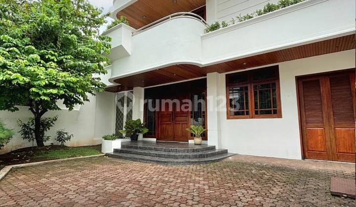 House in Menteng, Central Jakarta, Good, Ready to Occupy House in Menteng, Central Jakarta, Good, Ready to Occupy