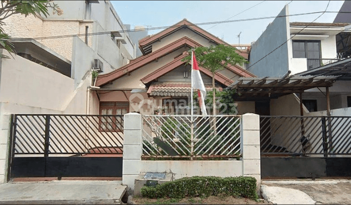 Rumah di Jual Puter Bintaro Sektor 5 Tangerang Selatan, Jakarta Selatan 1