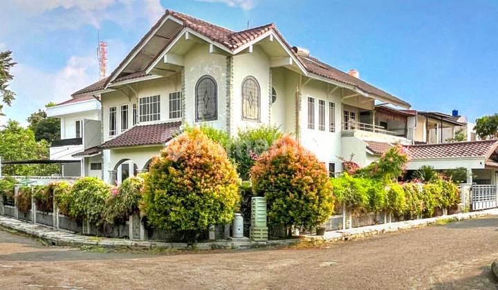 Good House in Lebak Bulus, SHM, 2-Story House.