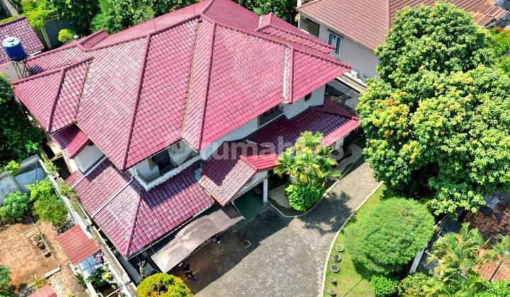 Rumah Di Jagakarsa Halaman Luas Lingkungan Tropis 2