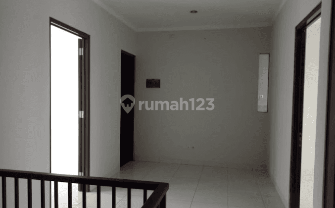 Rumah di Discovery Conserva - Rumah Dijual Discovery Bintaro Sektor 9
, Tangerang Selatan 2