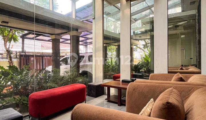 Rumah Di Panglima Polim, Kebayoran Baru Jakarta Selatan