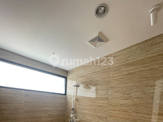 Mertilang House, Sector 9-Bintaro, South Tangerang 2