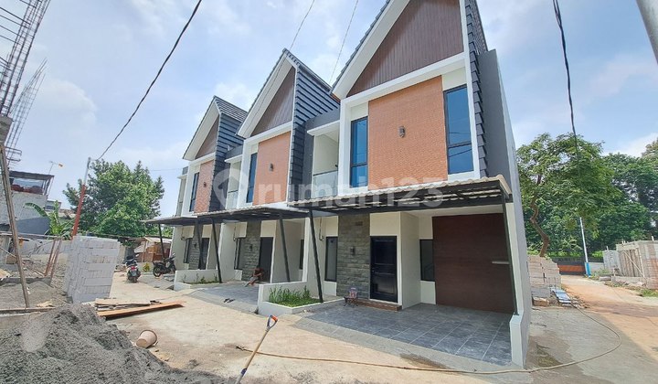 Dijual Rumah Dalam Cluster Di Bambu Apus Jakarta Timur Dekat Gerbang Tol