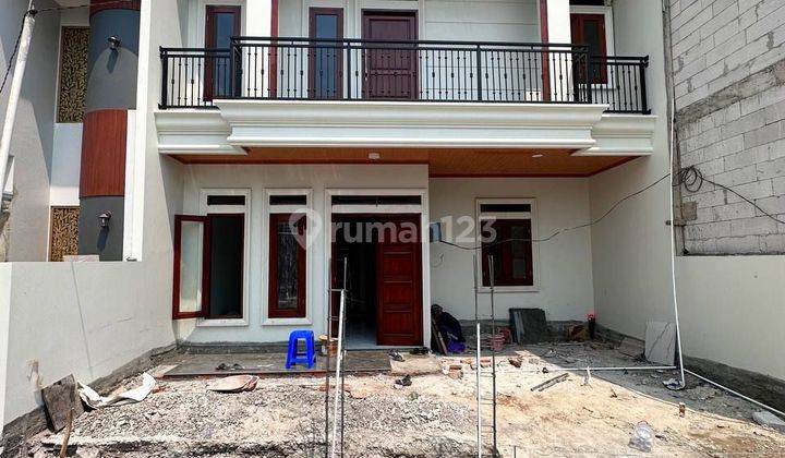 Rumah Dijual Di Ciracas Jakarta Timur Dekat Ke Stasiun LRT Dan Bebas Banjir  1