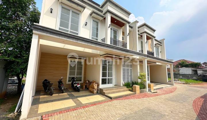 Ready-to-Live Home in a Cluster in Bambu Apus Near Toll Gate 2