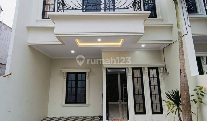 Rumah American Classic Di Jagakarsa Jakarta Selatan 2