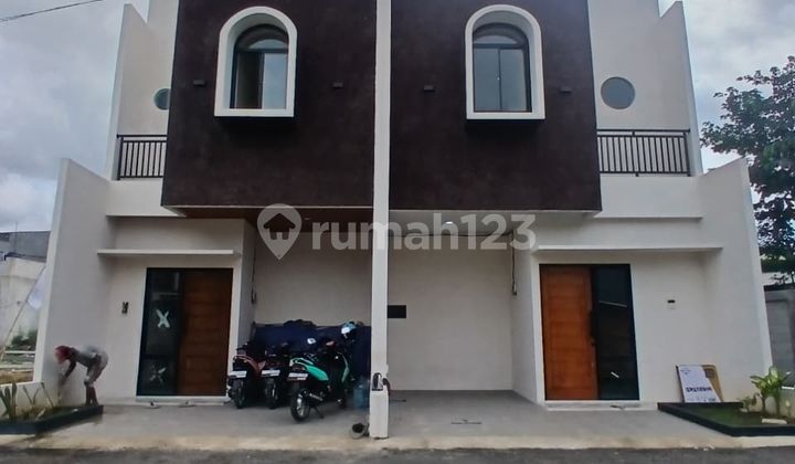 Rumah Modern di Lubang Buaya Jakarta Timur Dekat Pondok Gede Rumah Modern di Lubang Buaya Jakarta Timur Dekat Pondok Gede