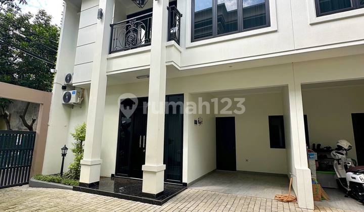 Rumah Full Furnished Free Biaya-Biaya di Kalisari Jakarta Timur