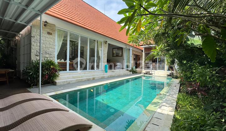 Villa Langka di Umalas - Tanah Luas, Bangunan Baru, Harga Jauh di Bawah Pasaran Villa Langka di Umalas - Tanah Luas, Bangunan Baru, Harga Jauh di Bawah Pasaran