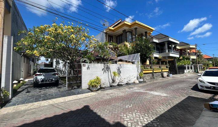 Premium Villa in the Middle of Sebrang City Transmart Near Kuta 2