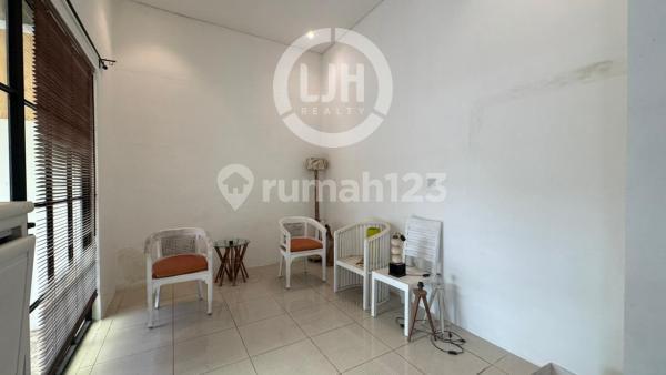 Cozy And Semi Furnished House In Residential Area Jimbaran, Kuta Selatan, Close To Mcdonald's, Pizza Hut And Jimbaran Beach 2