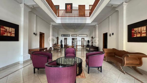 Beautiful and Luxury Guest House in East Denpasar, Located Near Tourist Area, Close to Sanur. Beautiful and Luxury Guest House in East Denpasar, Located Near Tourist Area, Close to Sanur.