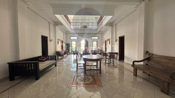 Beautiful and Luxury Guest House in East Denpasar, Located Near Tourist Area, Close to Sanur. Beautiful and Luxury Guest House in East Denpasar, Located Near Tourist Area, Close to Sanur.