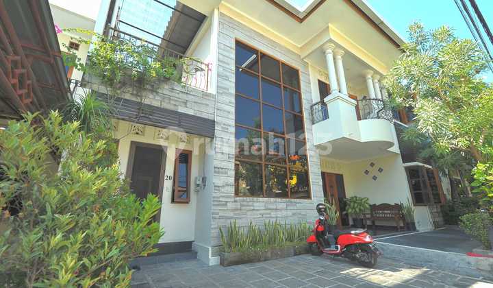 Luxury House in Sunset Road Bali — Near Business & Tourist Center 1