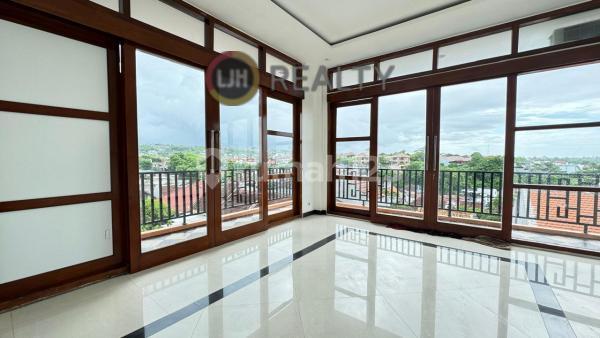 10 Bedroom Guest house in Benoa, Kuta Selatan, Close to Bali Tourism Polytechnic and Nusa Dua area