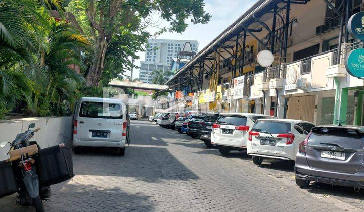 Ruko Plaza Graha Famili, Kawasan Komersial Terbaik & Paling Ramai Di Surabaya Barat, Parkir Luas, Kompleks Hokky Supermarket 2