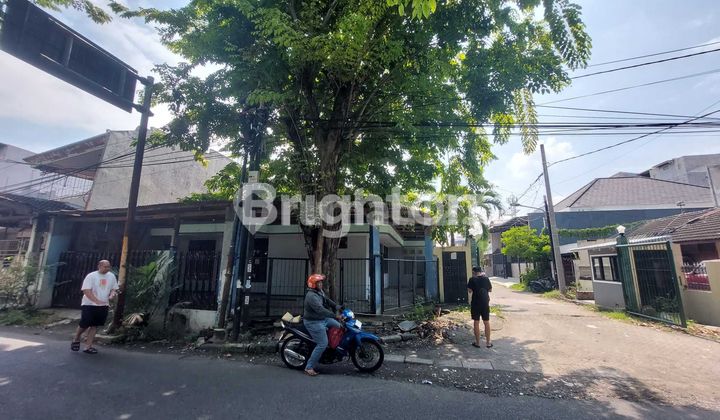 RUMAH USAHA RAYA DARMO INDAH TIMUR 2