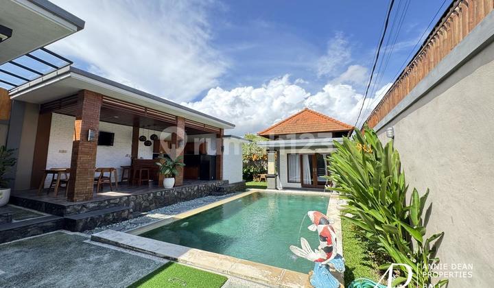 LEASEHOLD 2-BEDROOM STUNNING VILLA IN PADONAN CANGGU LEASEHOLD 2-BEDROOM STUNNING VILLA IN PADONAN CANGGU