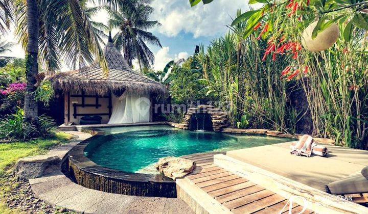 FREEHOLD JOGLO STYLE VILLA IN GILI TRAWANGAN 2