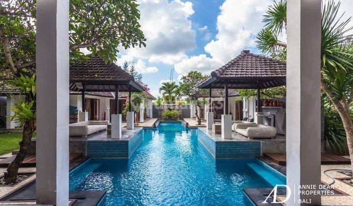 Freehold Traditional Balinese 7 BEDROOM Villa In Umalas 2