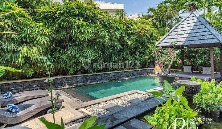 Freehold Villa Step Away From The Beach In Seminyak