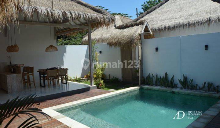 Freehold Traditional Balinese Style Villa In Gili Air 6