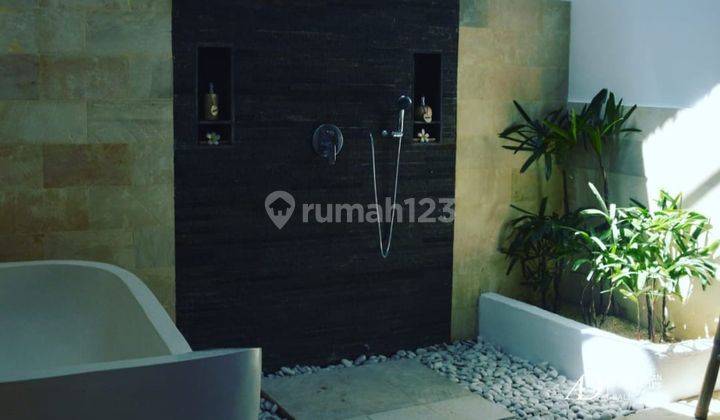 Freehold Traditional Balinese Style Villa In Gili Air 7