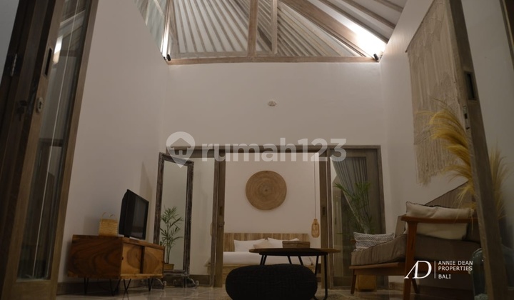 Freehold Traditional Balinese Style Villa In Gili Air 12