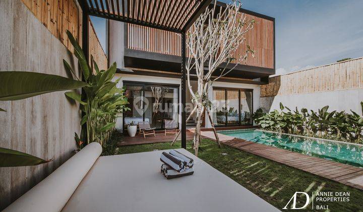 Leasehold Modern Stylish 4 Bedroom Villa In Canggu 1