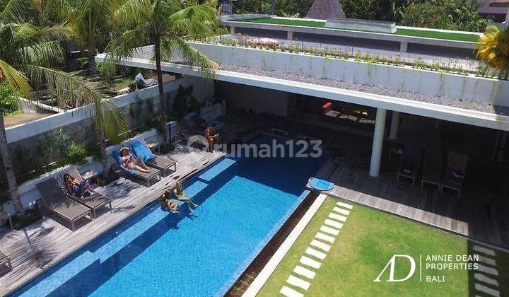Leasehold Minimalist Architecture In Umalas