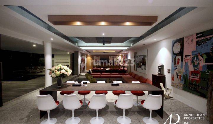 Leasehold Minimalist Architecture In Umalas