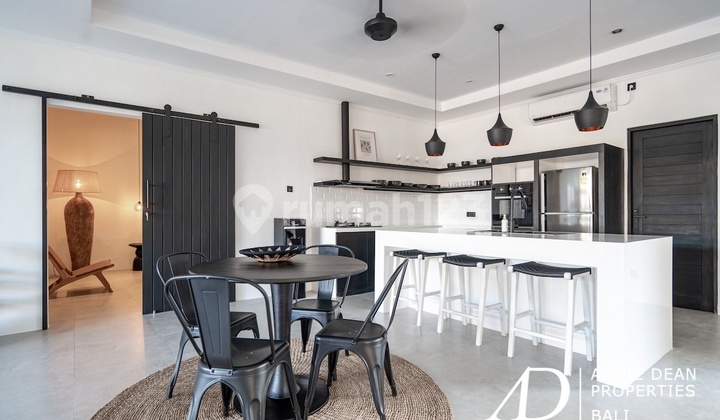 Leasehold Modern Design 3 Bedroom Villa In Berawa 3
