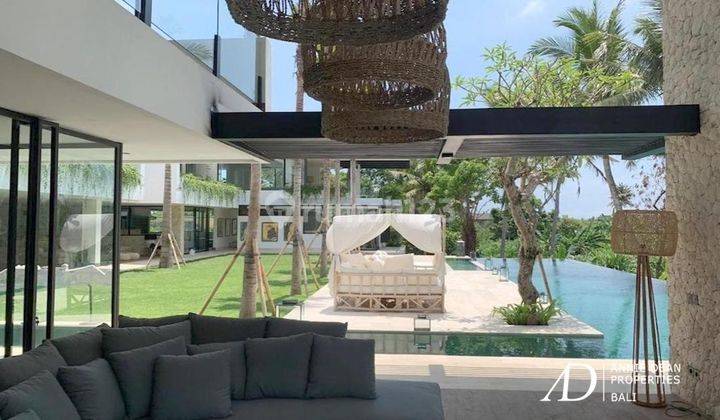 Leasehold Masterpiece Modern Luxury Villa In Canggu 2