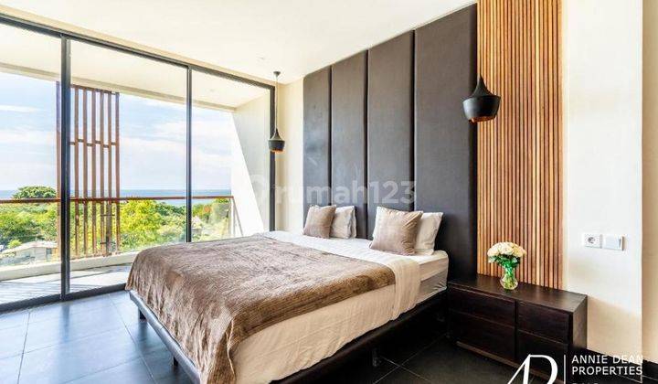 Modern Design Four Floor Twin Duplex With 180 Degree Ocean Views 32