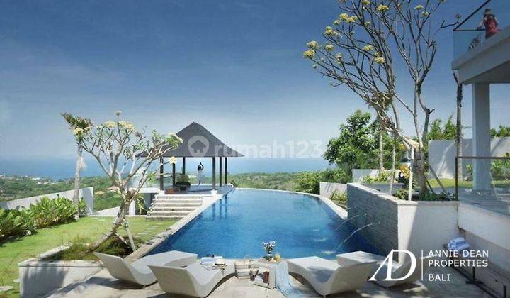 Freehold Luxury Villa On The Hilltop Of Ungasan 1